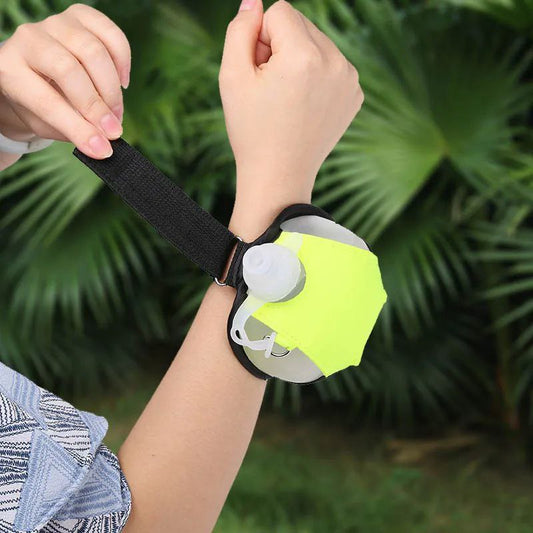 زجاجة مياه اليد